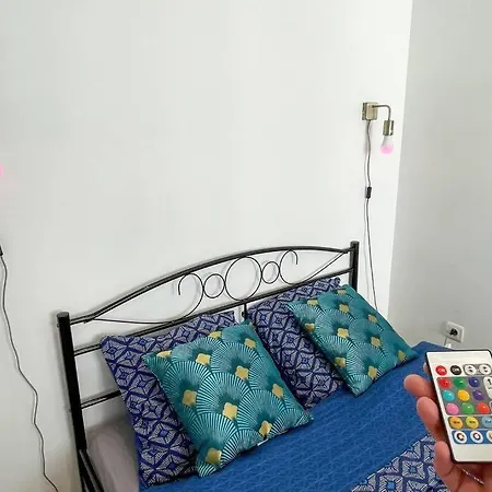 Apartment Netflix Unique *